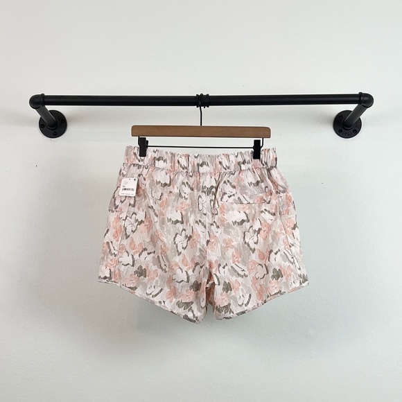 NWT Free People Movement In The Wild Printed Shorts Ivory Combo - Picture 9 of 10